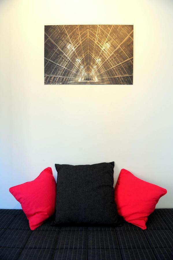 La Rosace Bed & Breakfast ชาร์ตร ภายนอก รูปภาพ